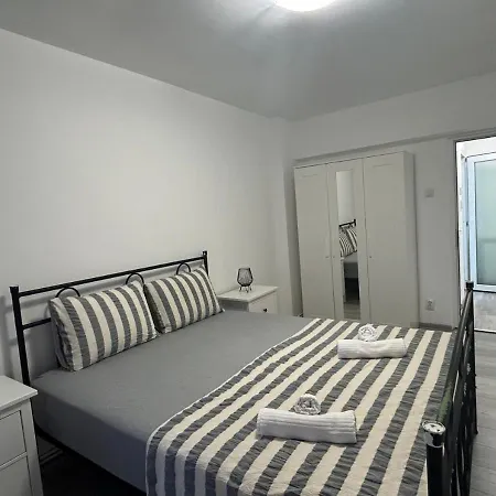 Appartamento Sleep And Go - Unirii View Bucarest