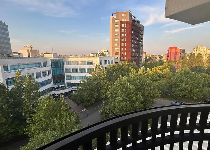 Apartment Sleep And Go - Unirii View