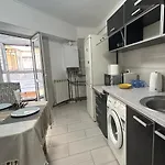 Sleep And Go - Unirii View Bukarest