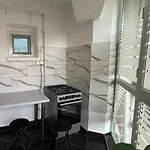 Sleep And Go - Unirii View * Bukarest