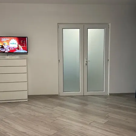 Sleep And Go - Unirii View Lejlighed *